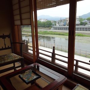 Deluxe Twin Room Main Building